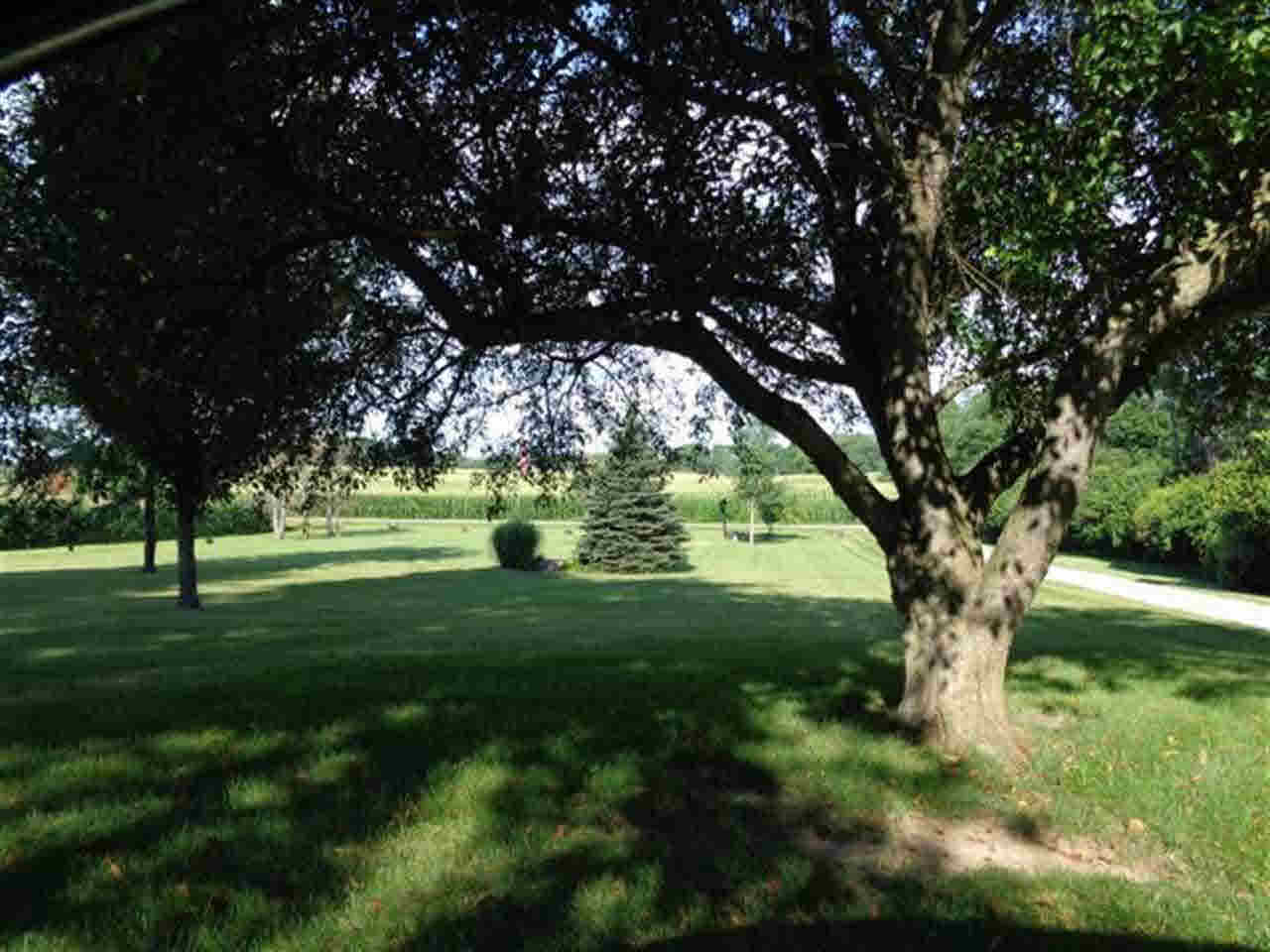 11800 N Syracuse Webster Rd, Syracuse, IN 46567 photo 12