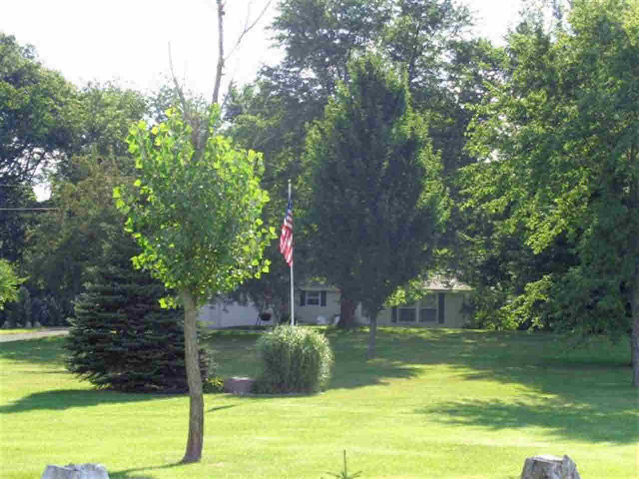 11800 N Syracuse Webster Rd, Syracuse, IN 46567 photo 1
