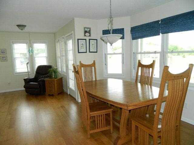 4262 N Aspen Dr, Warsaw, IN 46582 photo 4