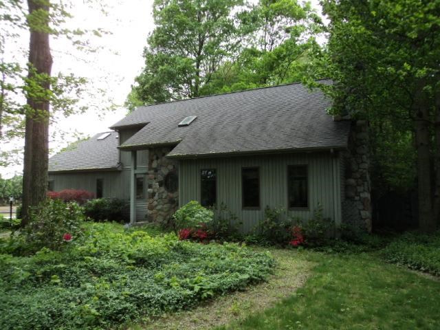 5075 N Dovewood Trl, Warsaw, IN 46582 photo 3