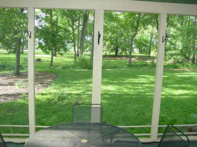 2410 E Kemo Ave, Warsaw, IN 46582 photo 8