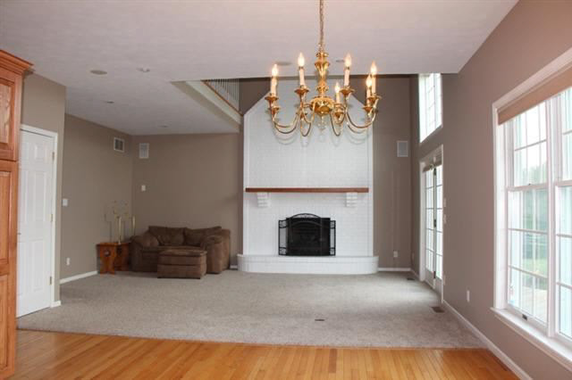 1860 W Primrose Ct, Warsaw, IN 46580 photo 3