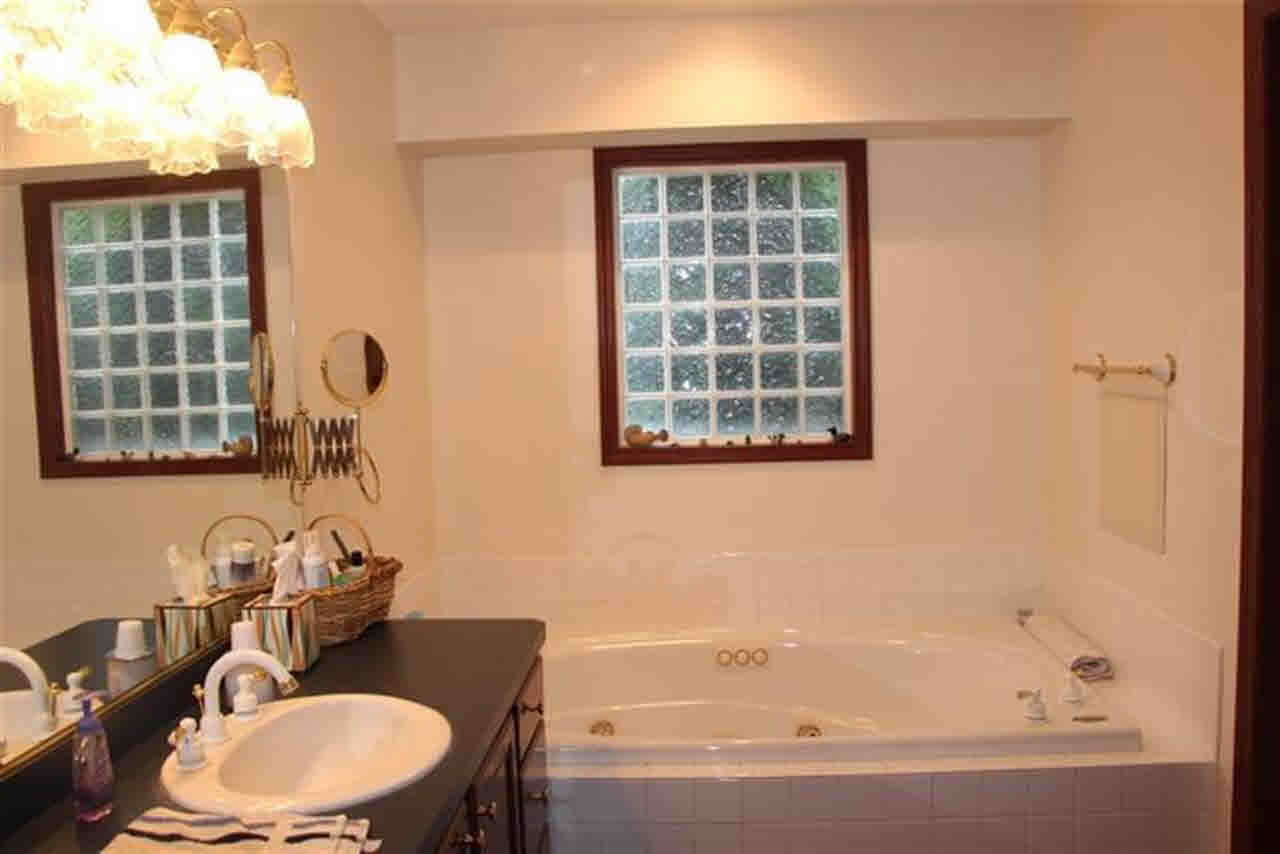 6189 E 450 N, Leesburg, IN 46538 photo 17
