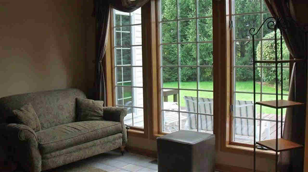 4650 E Sunset Dr, Syracuse, IN 46567 photo 5