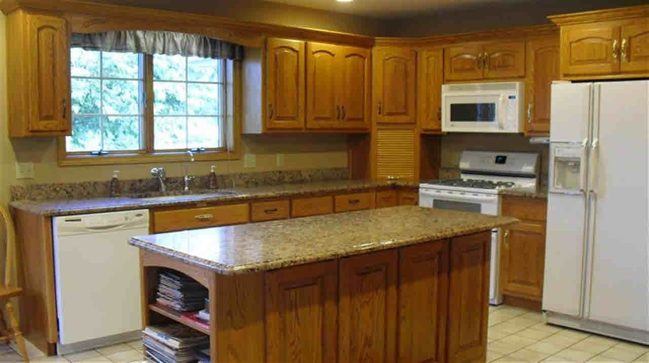 4650 E Sunset Dr, Syracuse, IN 46567 photo 2