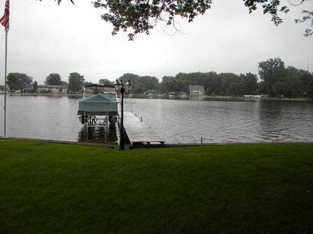 1119 Lakeshore Dr, Warsaw, IN 46580 photo 6