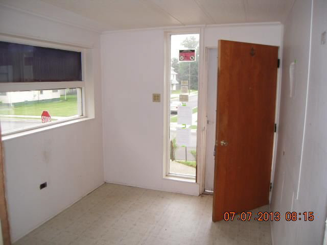 330 Aspenwald Ave, Elkhart, IN 46516 photo 7