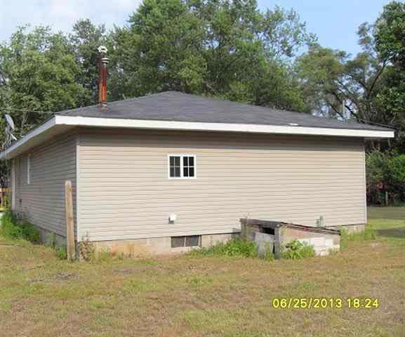 54093 Hastings St, Elkhart, IN 46514 photo 3