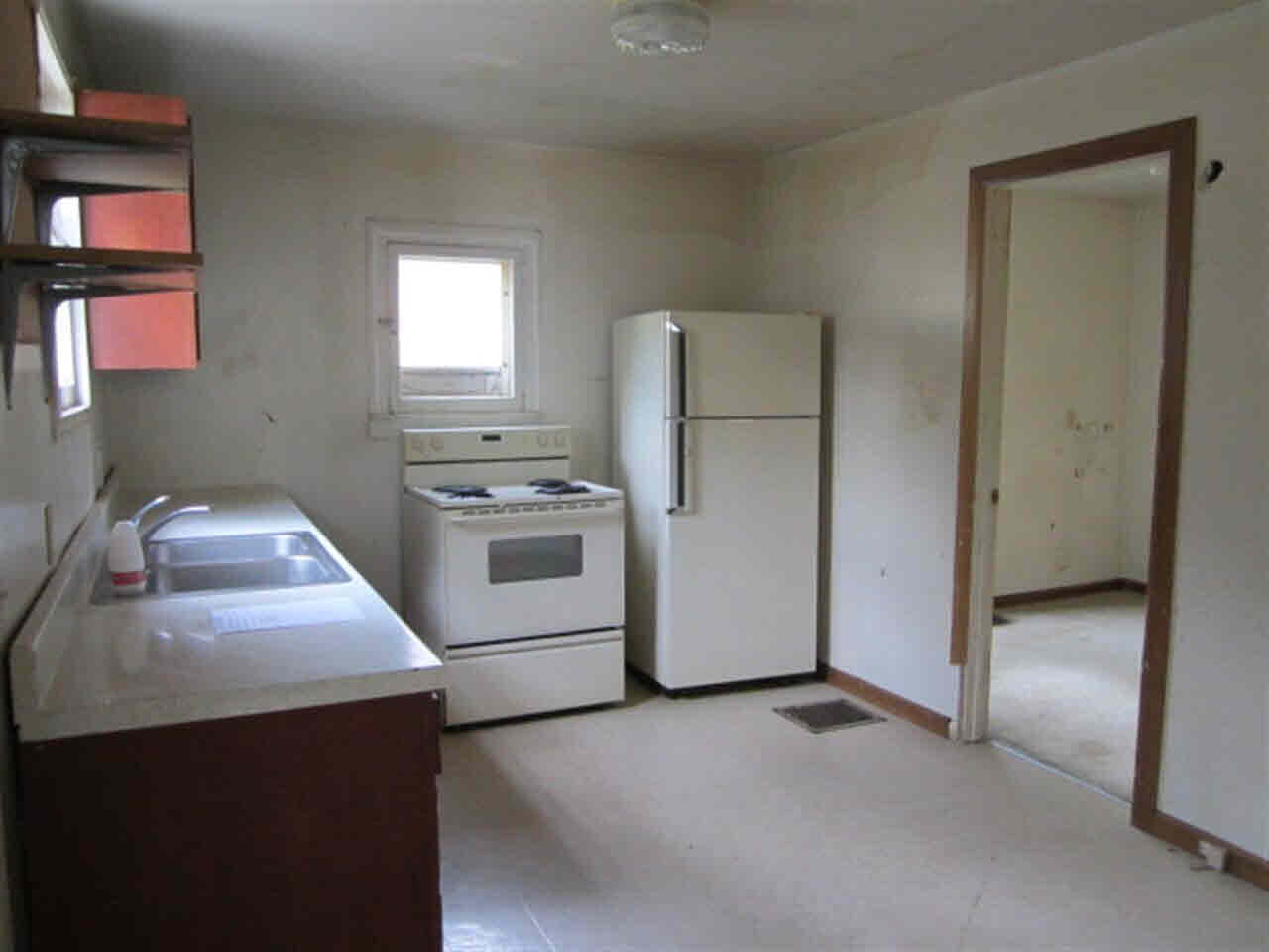 122 Fremont St, Elkhart, IN 46516 photo 4
