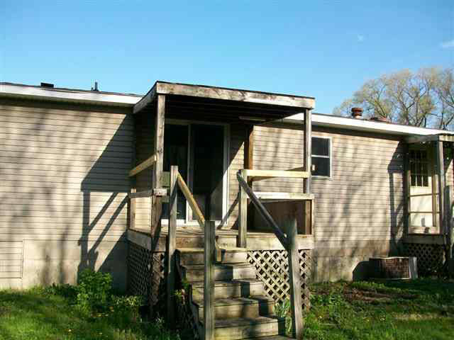 54298 County Road 7, Elkhart, IN 46514 photo 2