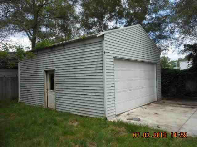 51558 Pond St, South Bend, IN 46637 photo 3