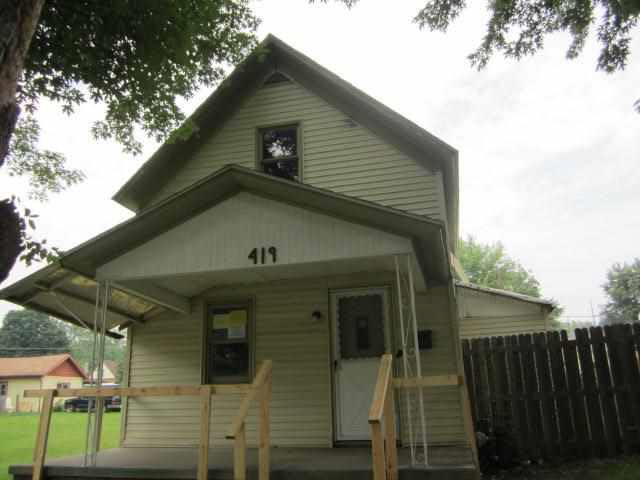 419 Queen St, Goshen, IN 46528 photo 1