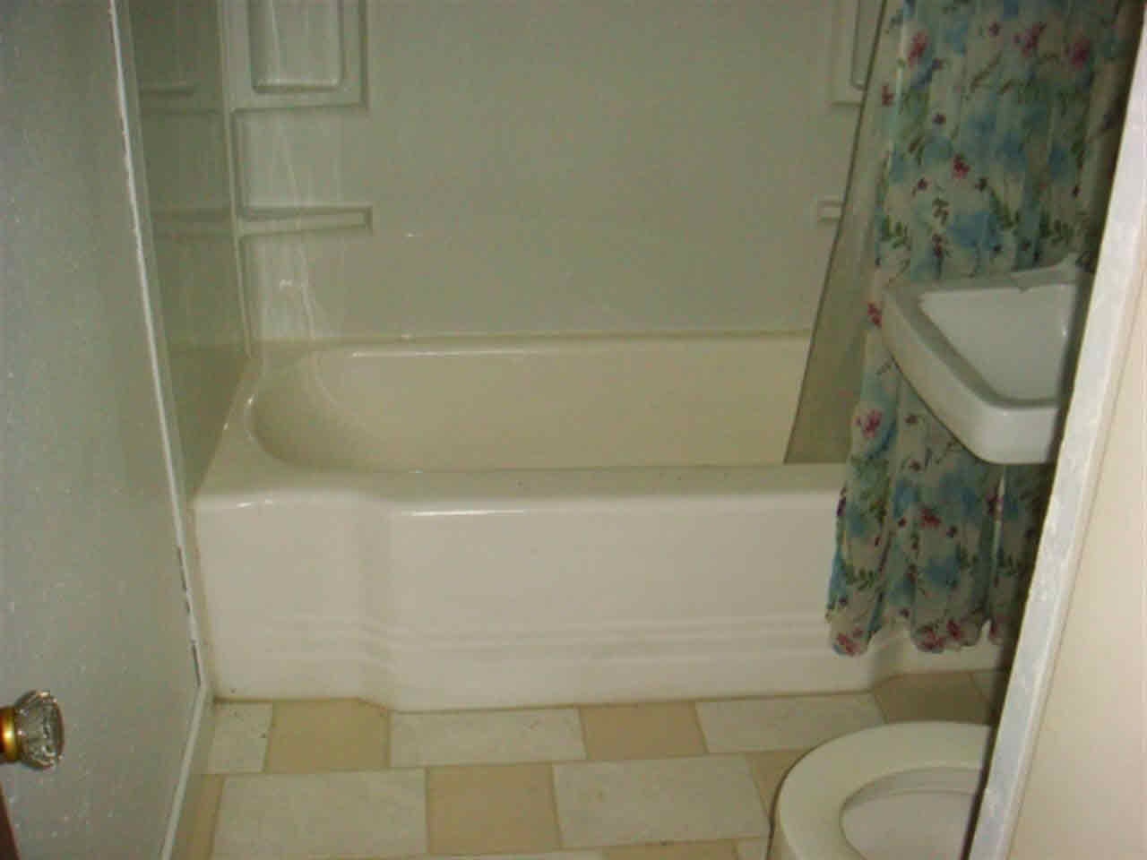 2321 S Sixth St, Elkhart, IN 46517 photo 5