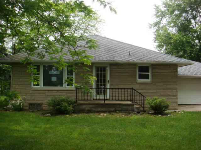 1217 Westwood Dr, Goshen, IN 46526 photo 1