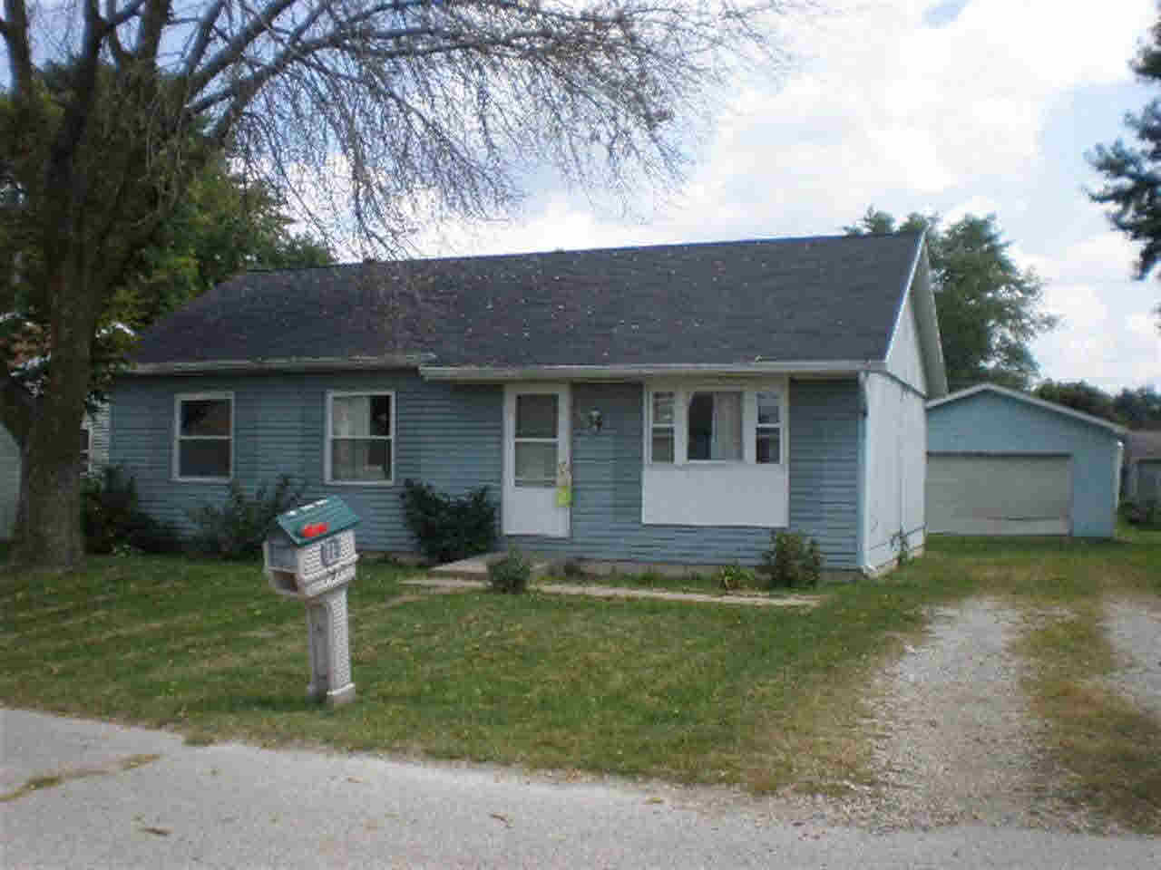 707 N Nappanee St, Nappanee, IN 46550 photo 1