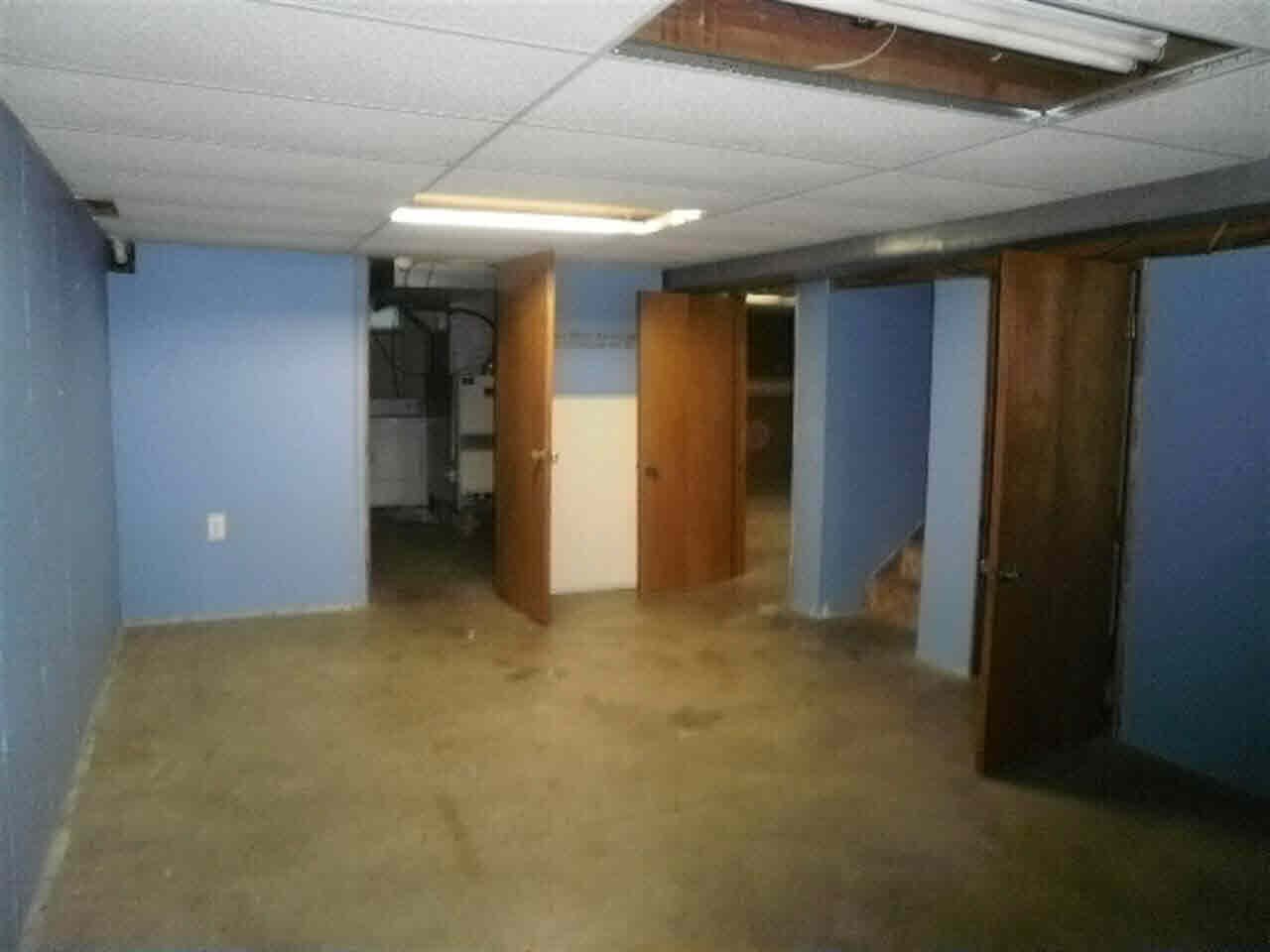 707 N Nappanee St, Nappanee, IN 46550 photo 14