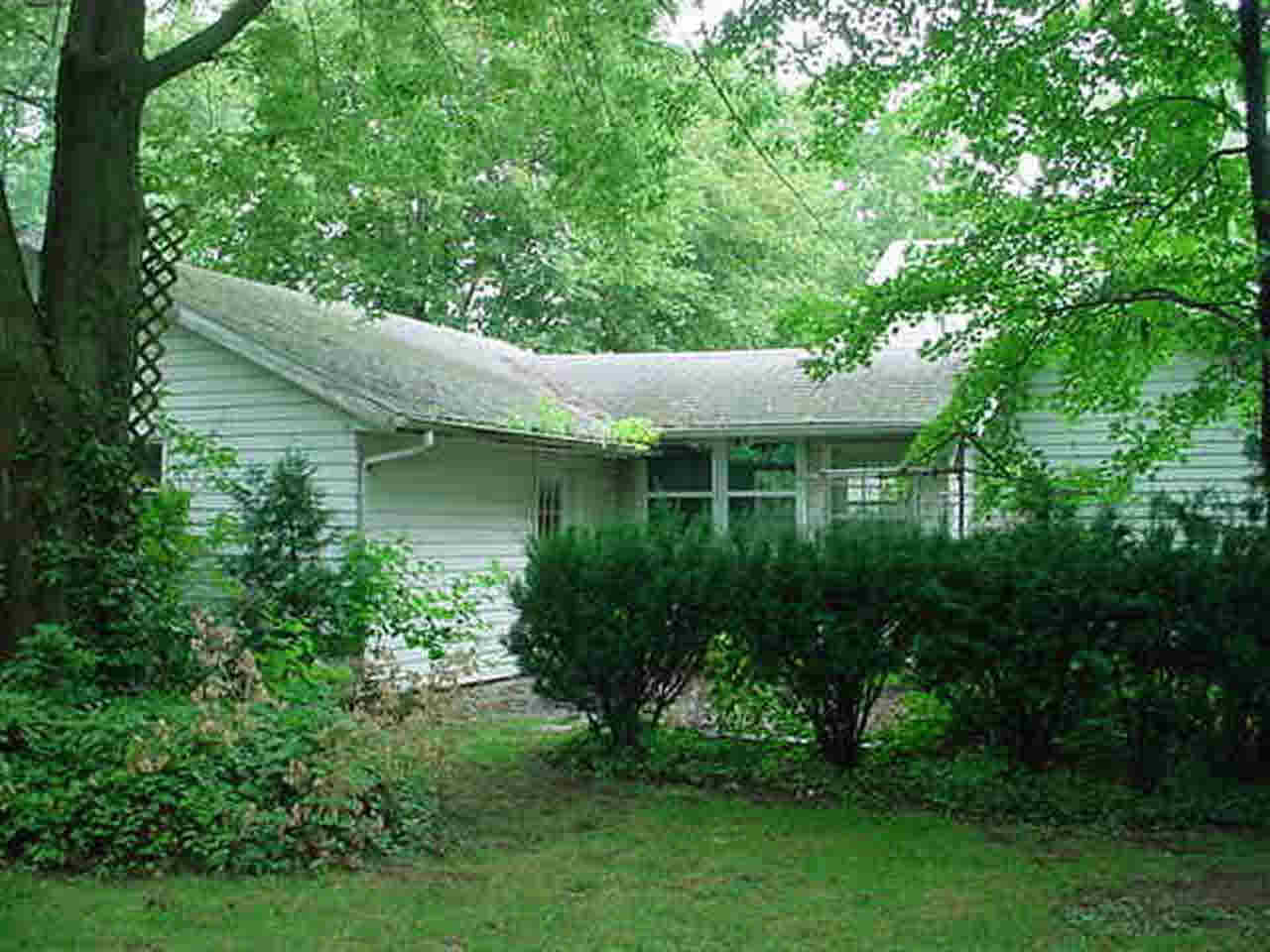 1202 Prairie Ave, Goshen, IN 46526 photo 5
