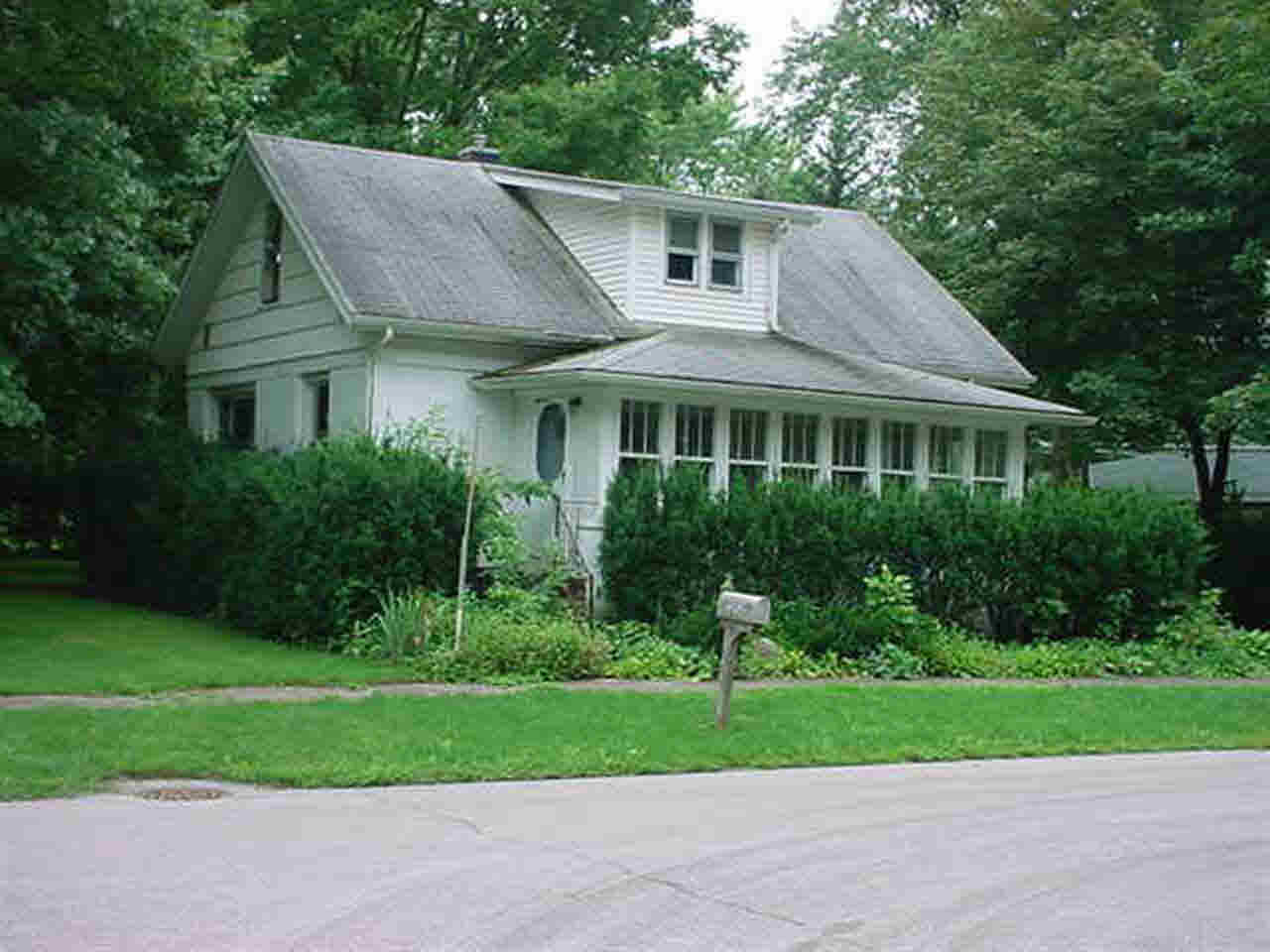 1202 Prairie Ave, Goshen, IN 46526 photo 1