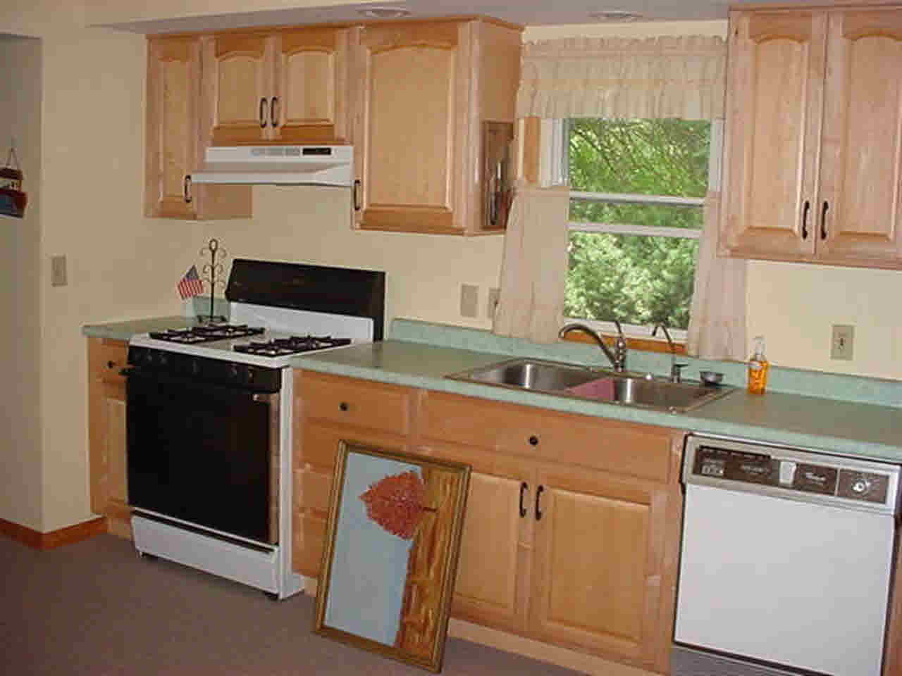 1202 Prairie Ave, Goshen, IN 46526 photo 8