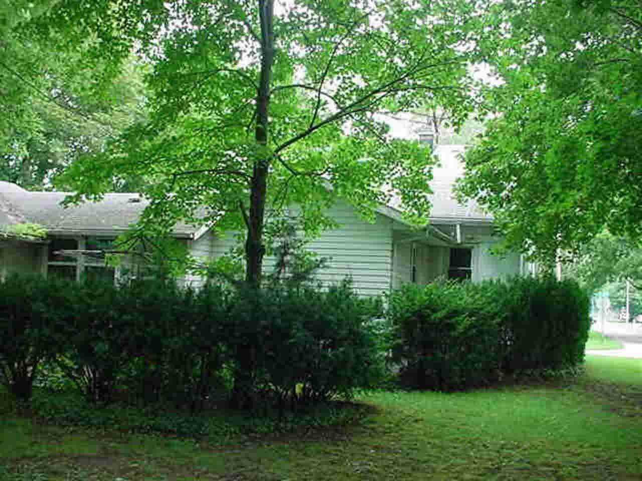 1202 Prairie Ave, Goshen, IN 46526 photo 6