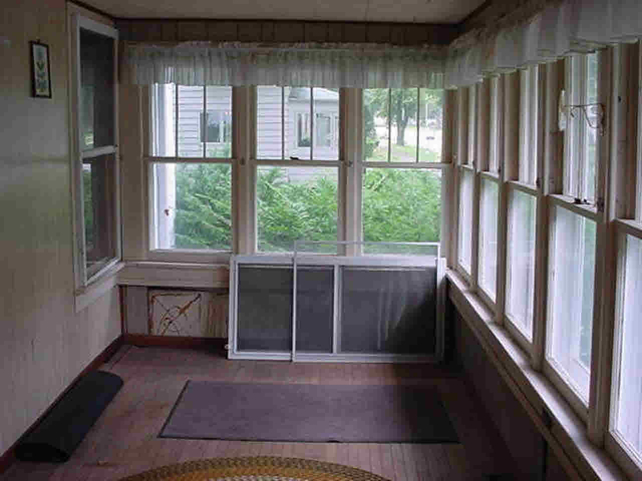 1202 Prairie Ave, Goshen, IN 46526 photo 14