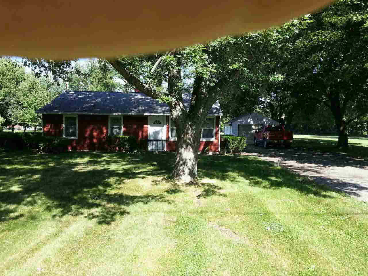 1106 Westwood Dr, Goshen, IN 46526 photo 1
