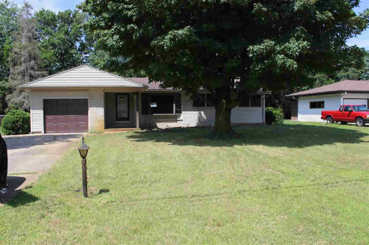 54713 Dawn Dr, Elkhart, IN 46514 photo 1