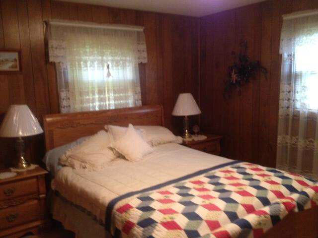 5500 Sr 5 N, Shipshewana, IN 46565 photo 9