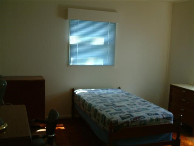502 N Clark St, Nappanee, IN 46550 photo 7