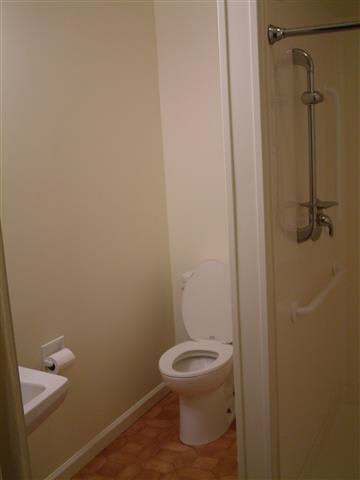502 N Clark St, Nappanee, IN 46550 photo 8