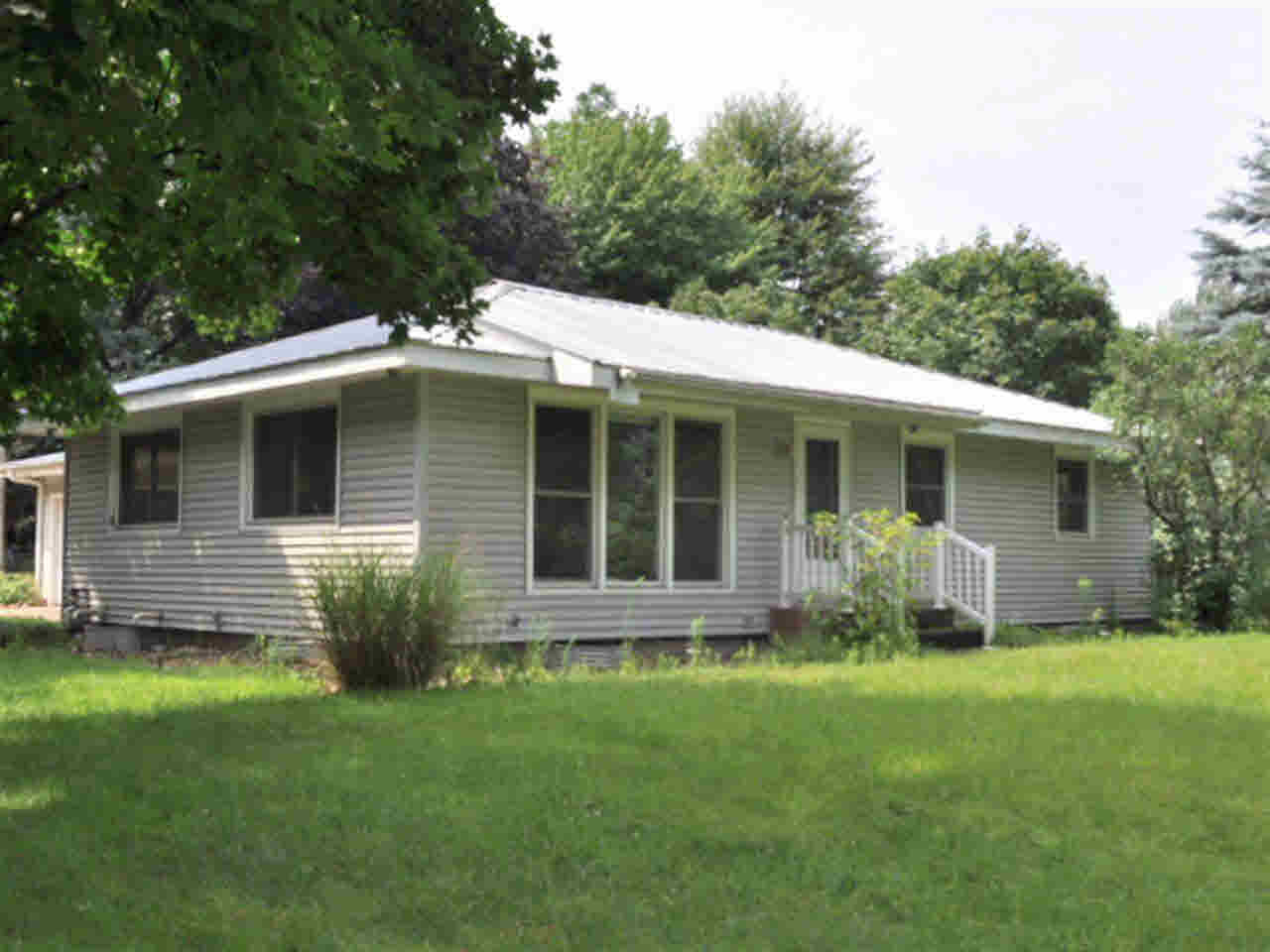 4045 E Jackson Blvd, Elkhart, IN 46516 photo 1