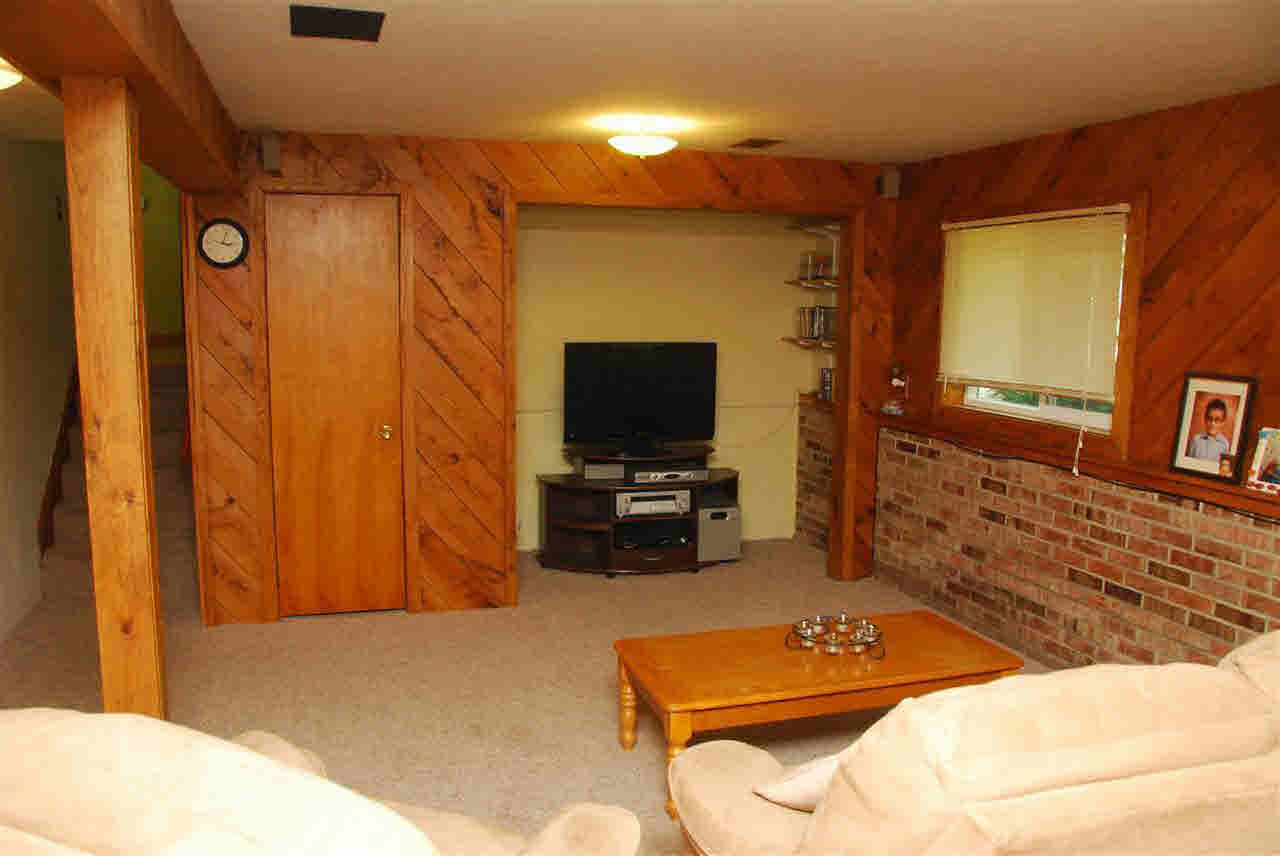 54175 Highland Blvd, Elkhart, IN 46514 photo 10