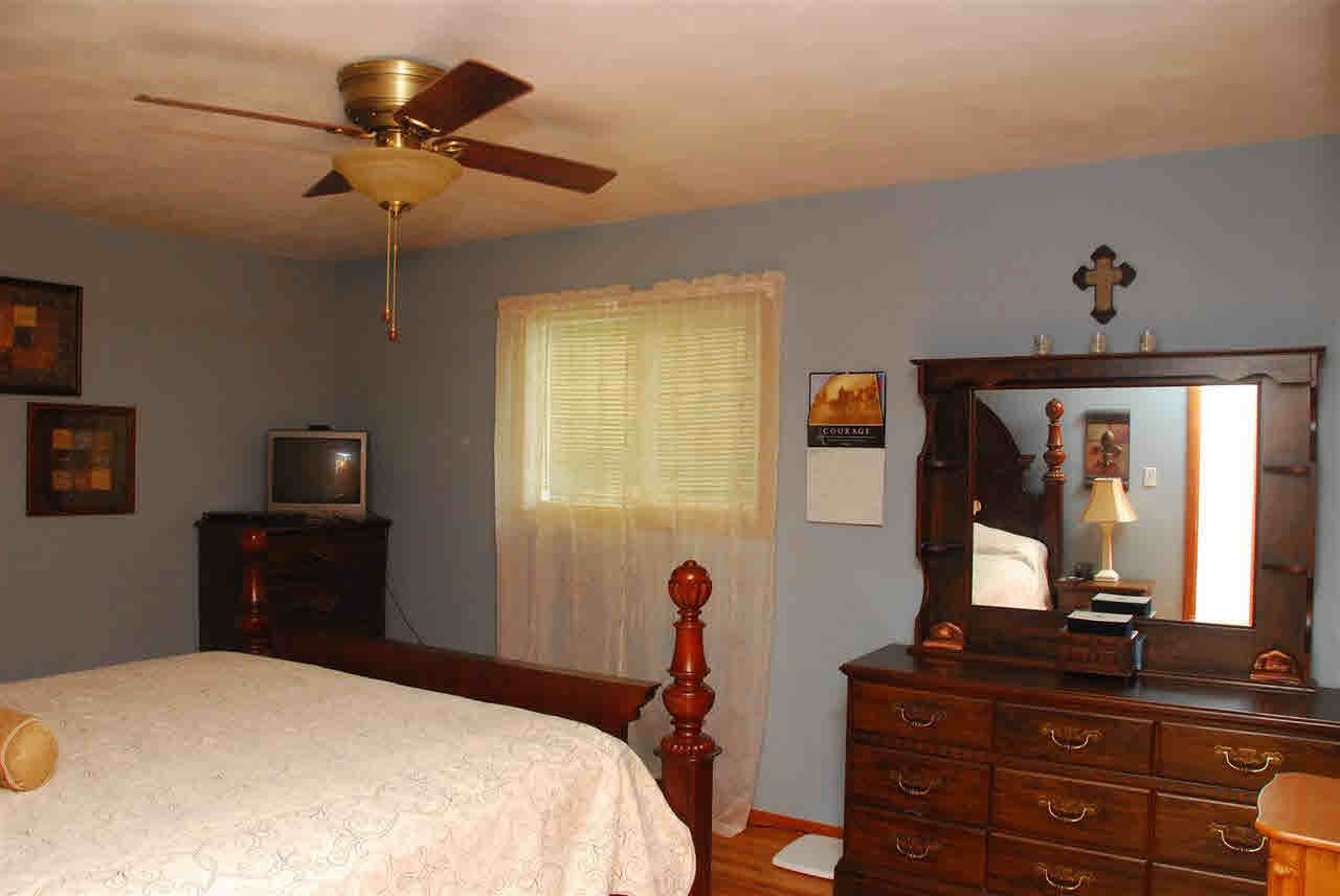 54175 Highland Blvd, Elkhart, IN 46514 photo 14