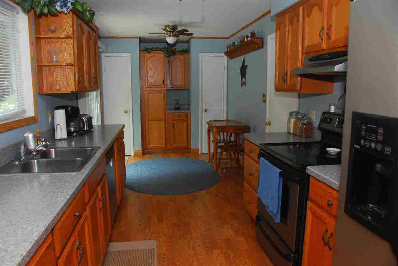 54175 Highland Blvd, Elkhart, IN 46514 photo 8