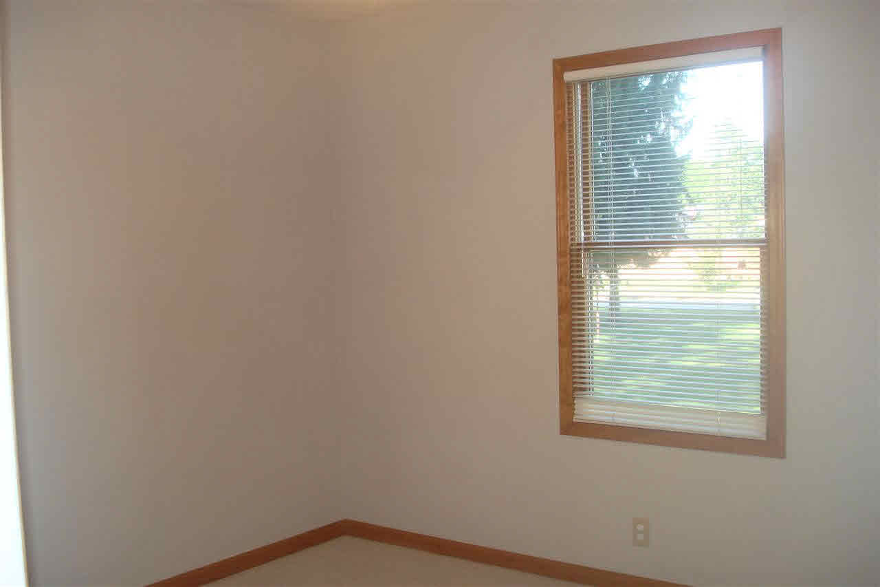 29514 Tara Pl, Elkhart, IN 46514 photo 12