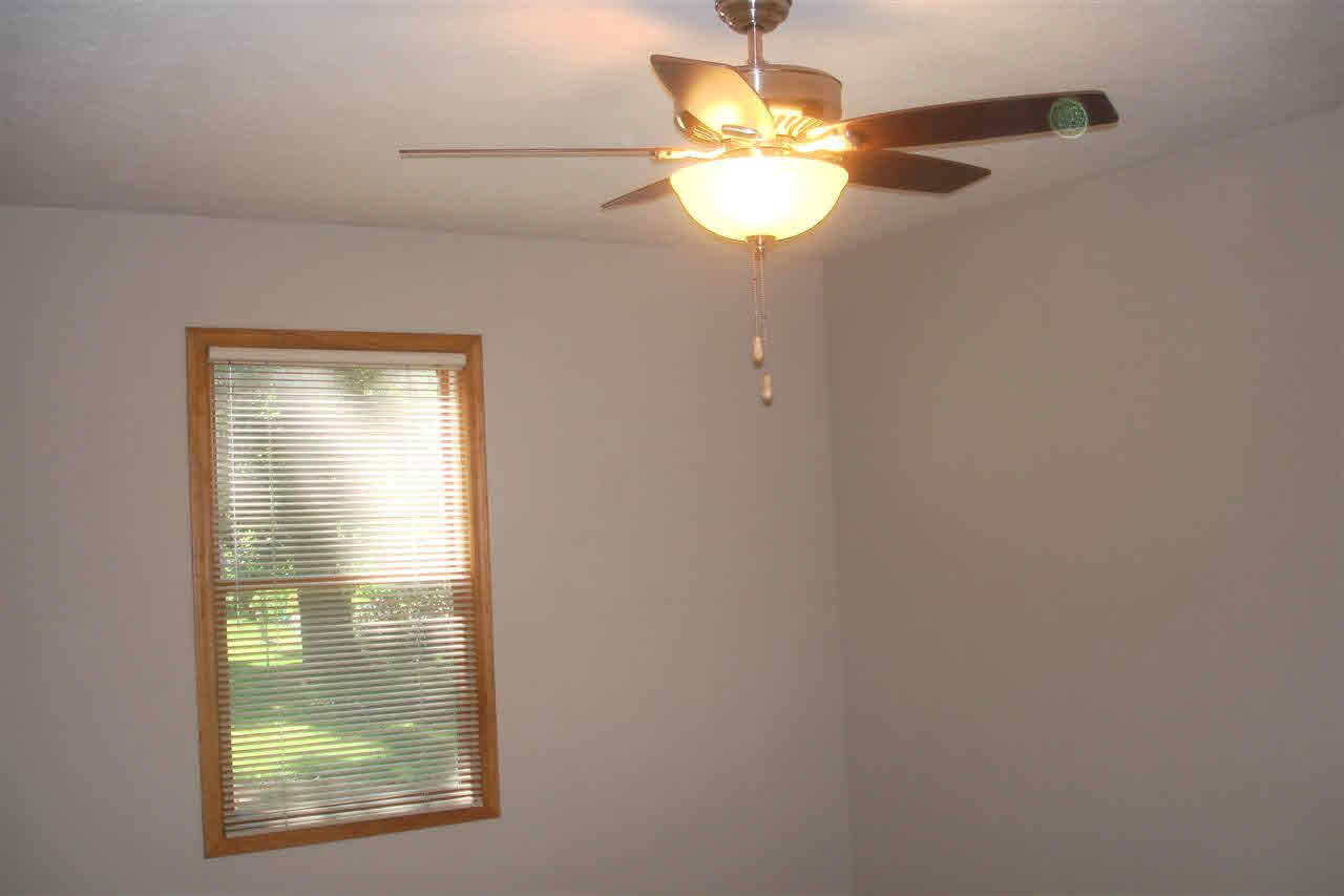 29514 Tara Pl, Elkhart, IN 46514 photo 13