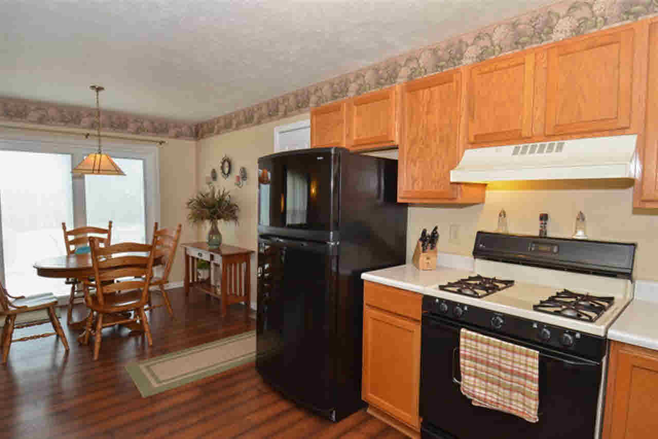 53700 Michael Ct, Elkhart, IN 46514 photo 3