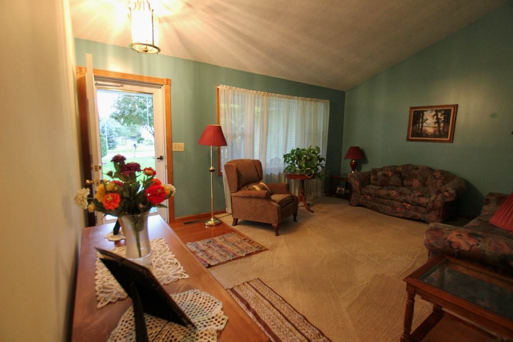 56590 Hidden Oak Pl, Elkhart, IN 46516 photo 4