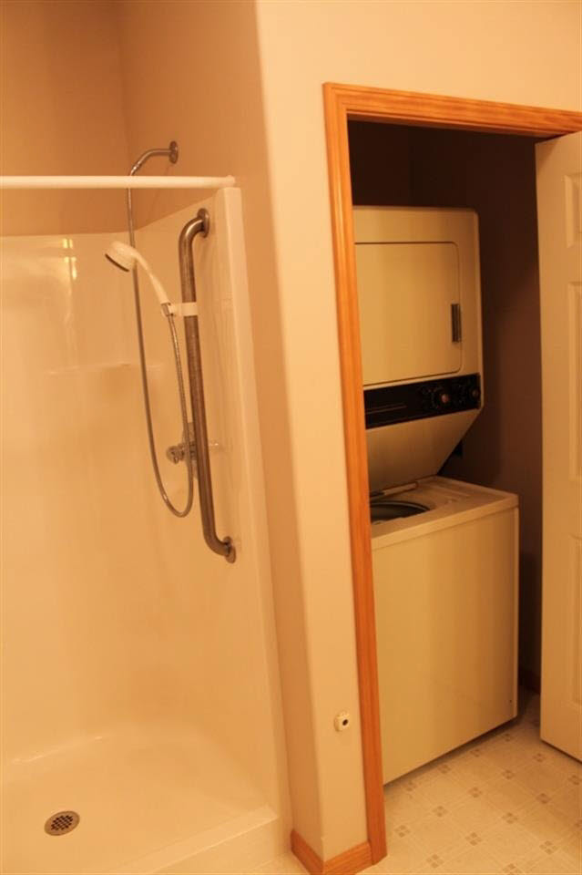1313 Orchard Ln, Shipshewana, IN 46565 photo 11