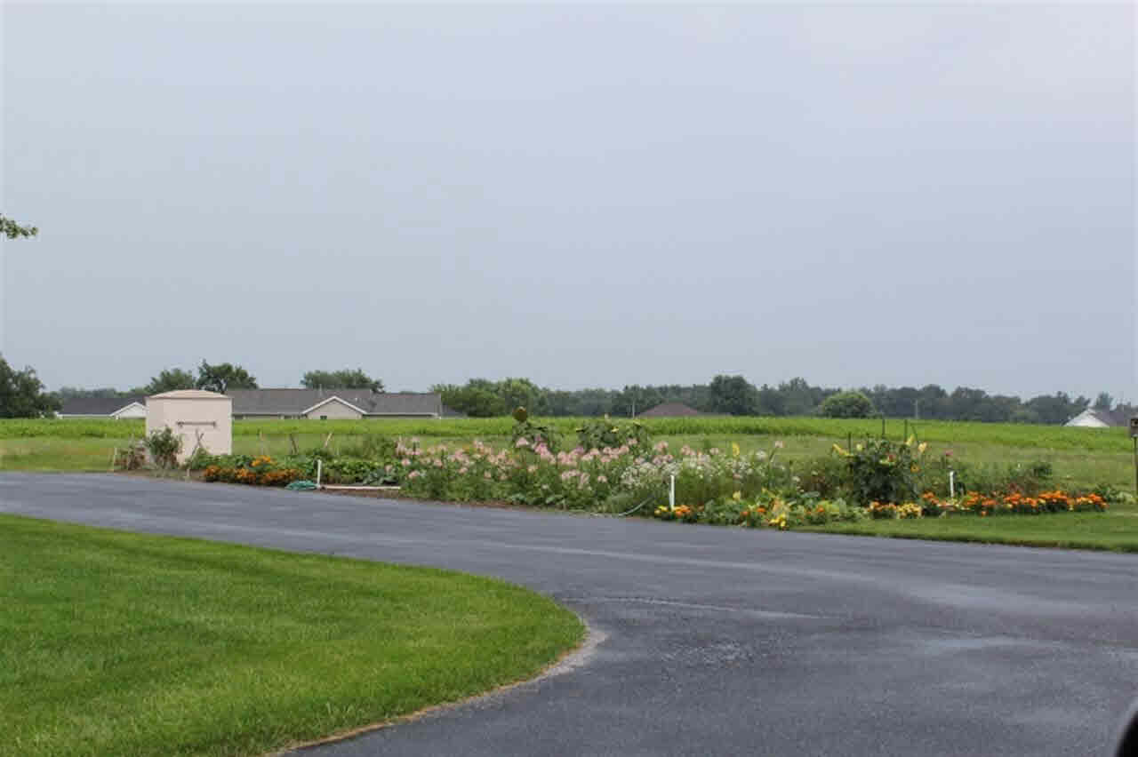 1313 Orchard Ln, Shipshewana, IN 46565 photo 16