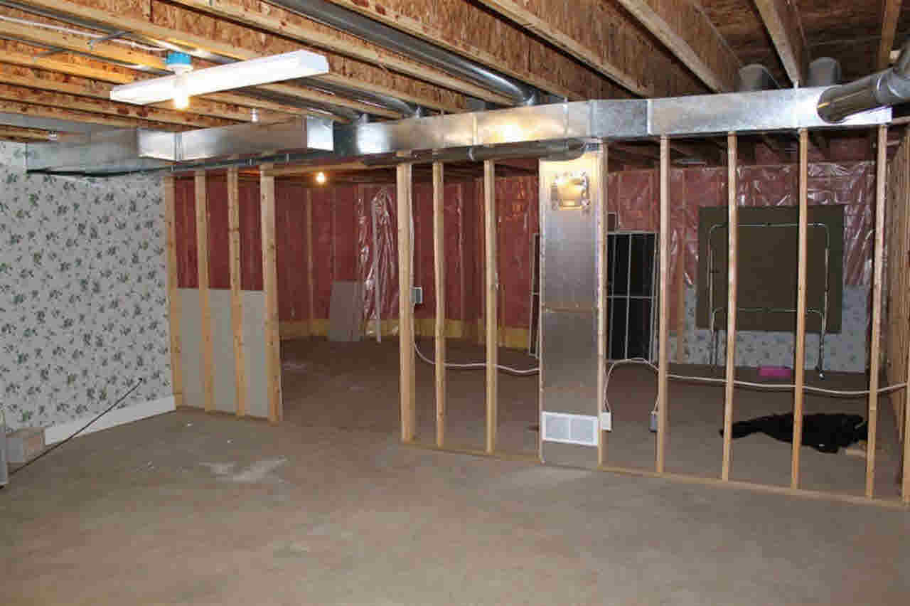 1313 Orchard Ln, Shipshewana, IN 46565 photo 15