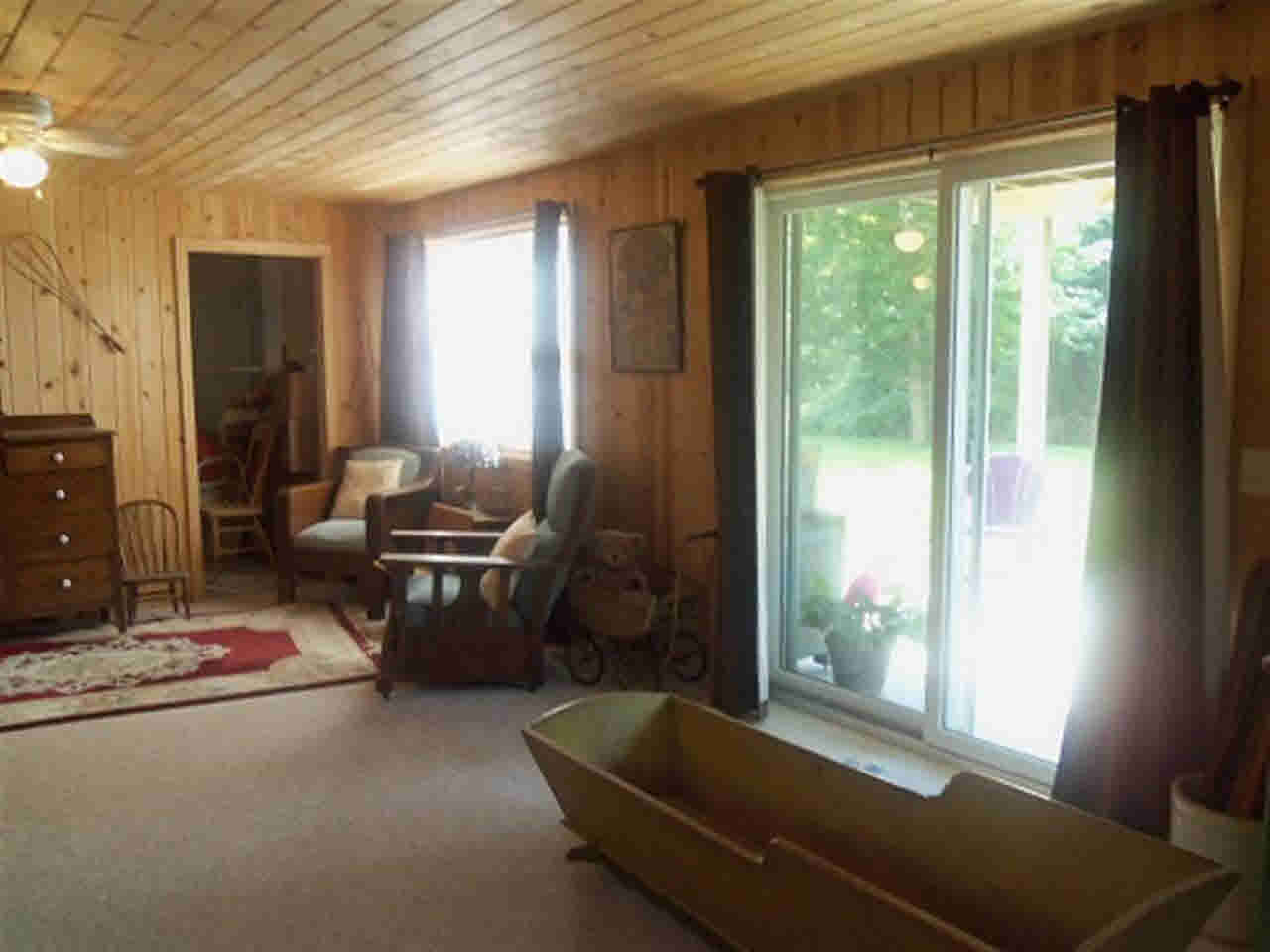 325 Fairview Dr, Goshen, IN 46528 photo 3