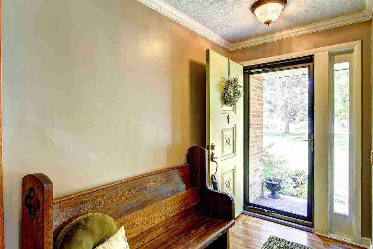 903 W Vistula St, Bristol, IN 46507 photo 4