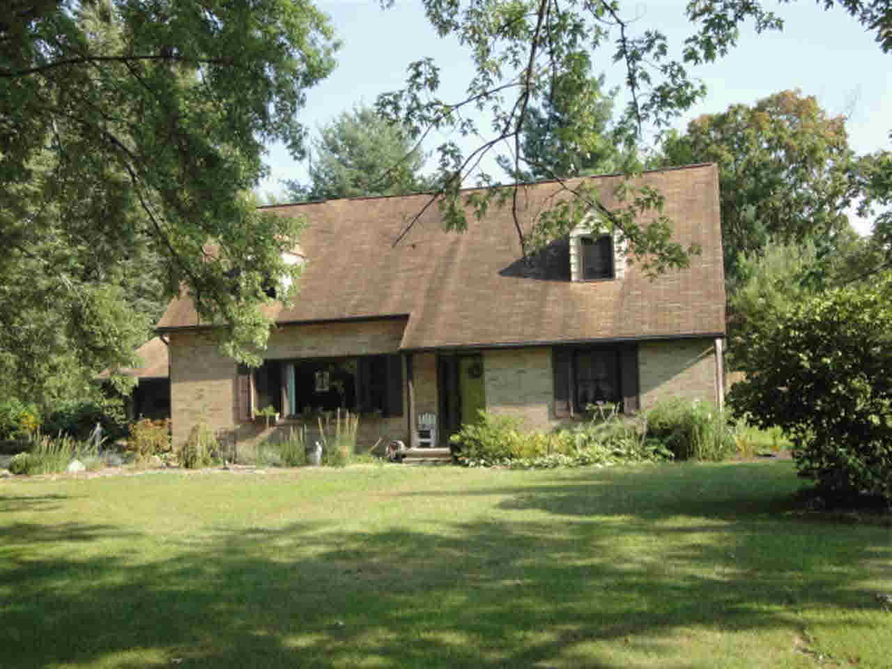903 W Vistula St, Bristol, IN 46507 photo 2