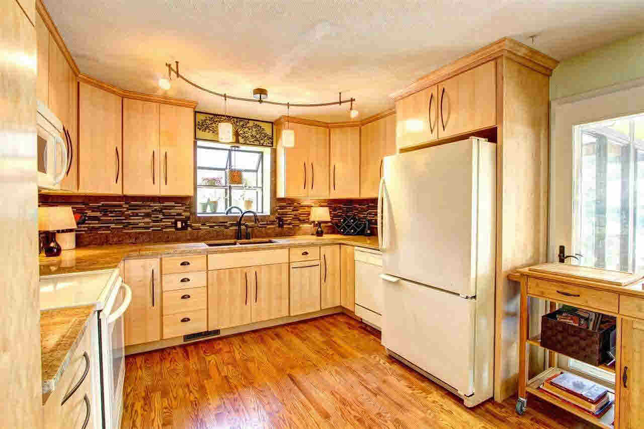 903 W Vistula St, Bristol, IN 46507 photo 9