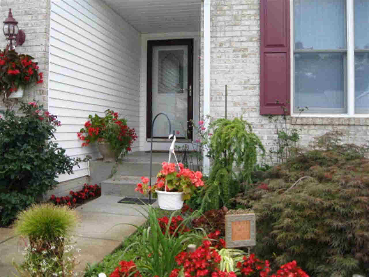53327 Pine Brook Dr, Bristol, IN 46507 photo 2