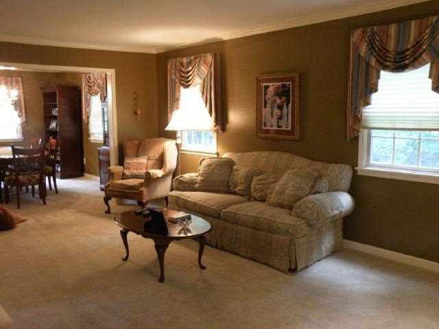 64859 Orchard Dr, Goshen, IN 46526 photo 4