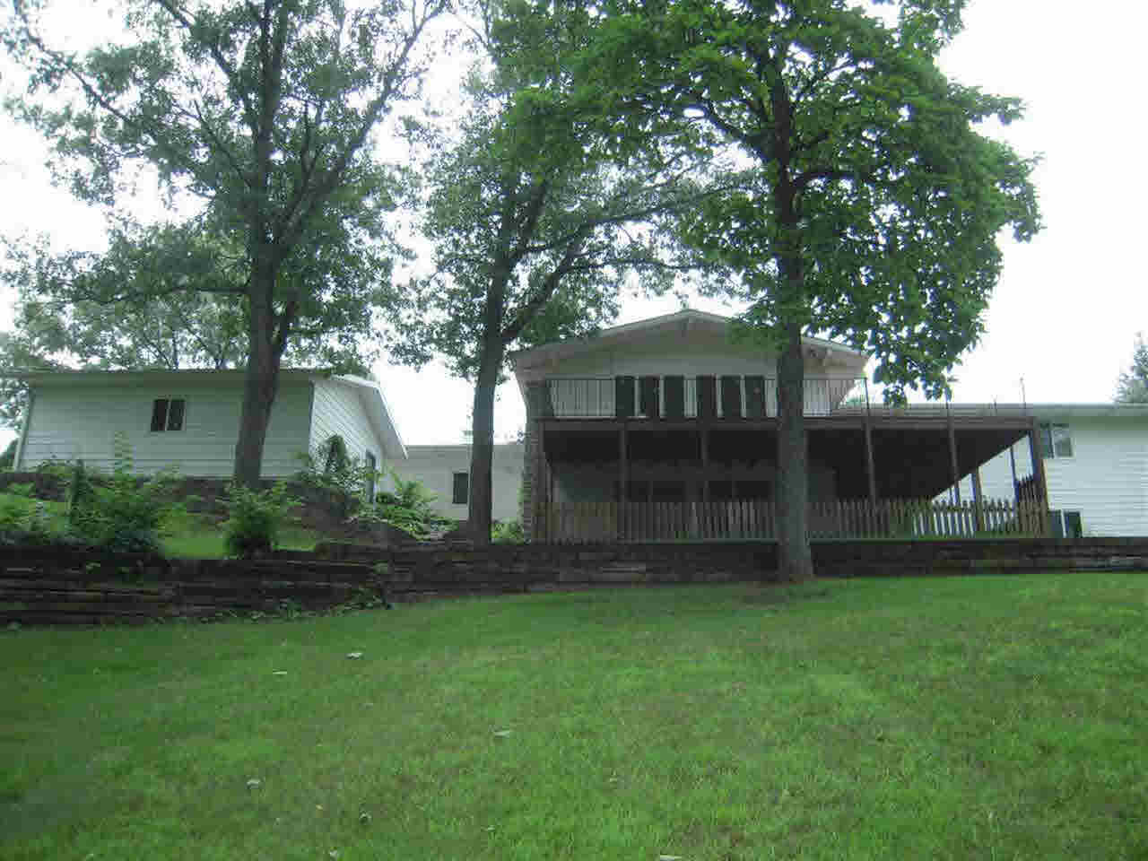 502 Skyview Dr, Middlebury, IN 46540 photo 25