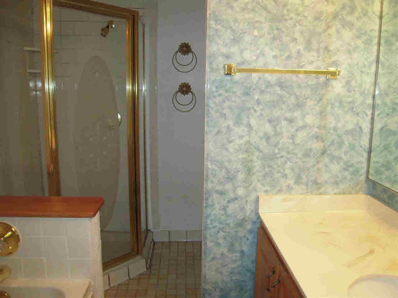 502 Skyview Dr, Middlebury, IN 46540 photo 11