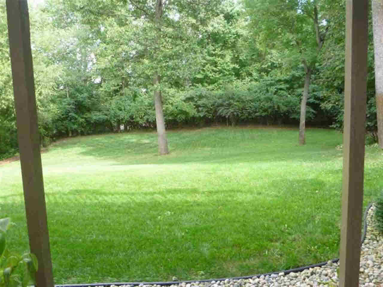 55628 Nadelhorn Pl, Middlebury, IN 46540 photo 2